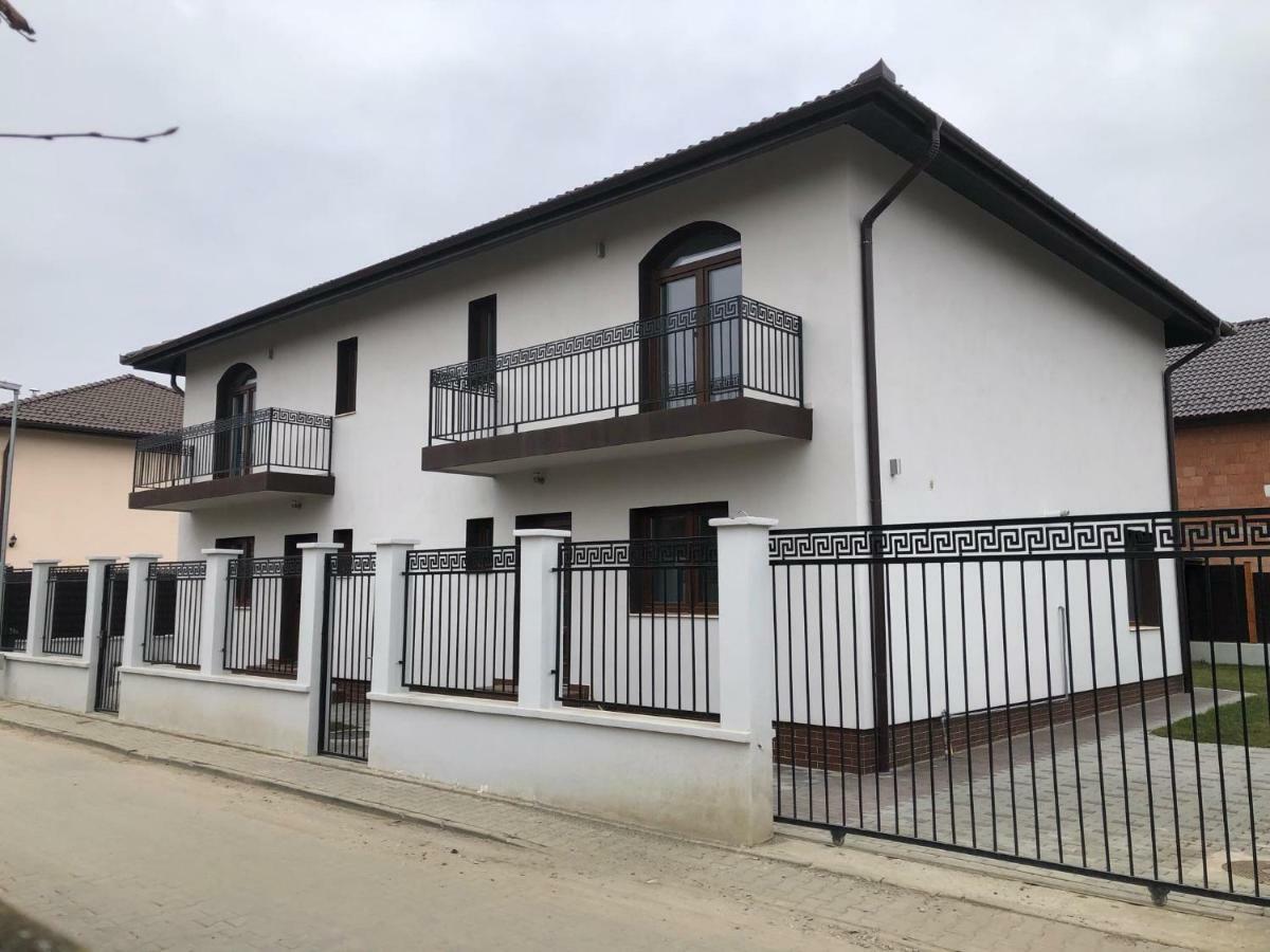 Holiday Luxury Villa With Private Garden Şelimbăr Dış mekan fotoğraf